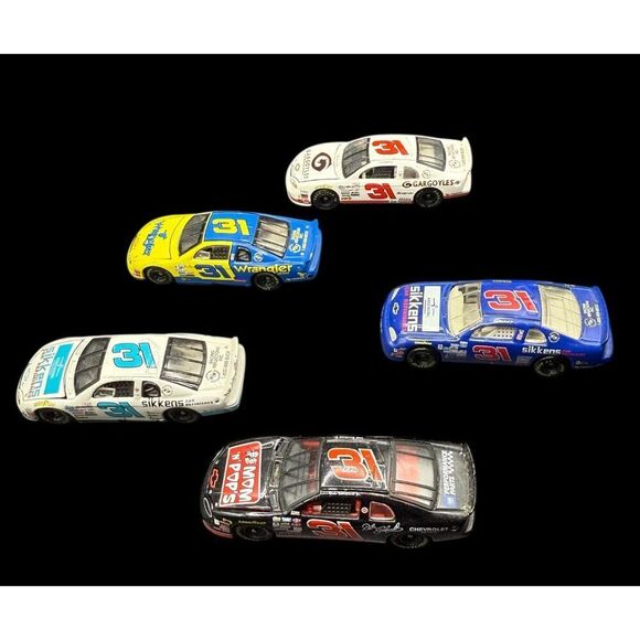 Dale Earnhardt, Jr. Set of 5 NASCAR Collectible Diecast Cars #31 - Picture 5 of 6